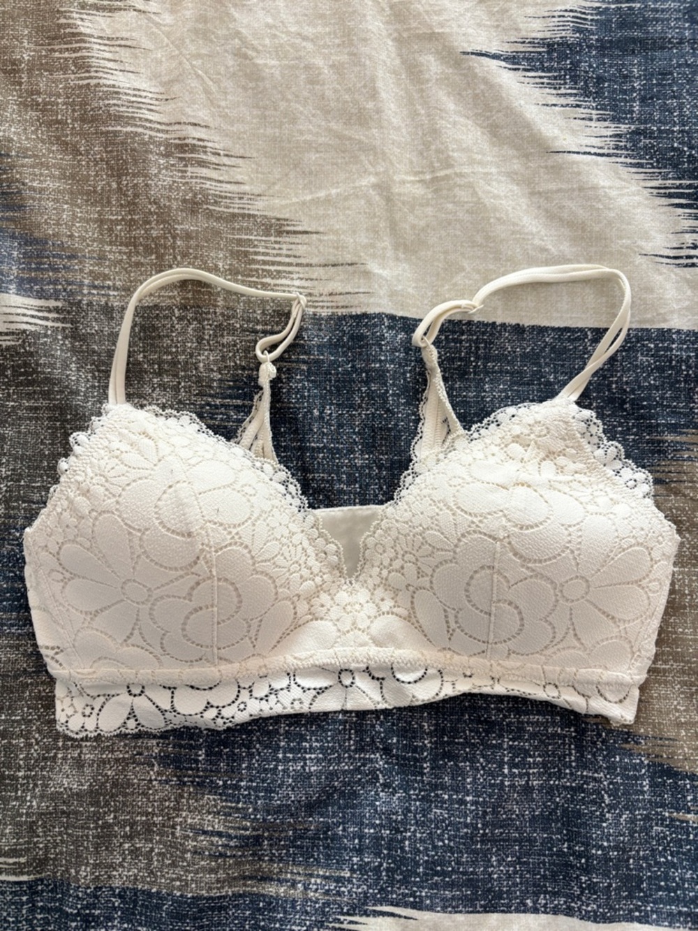 Aerie Lace Floral Wireless Bra - White